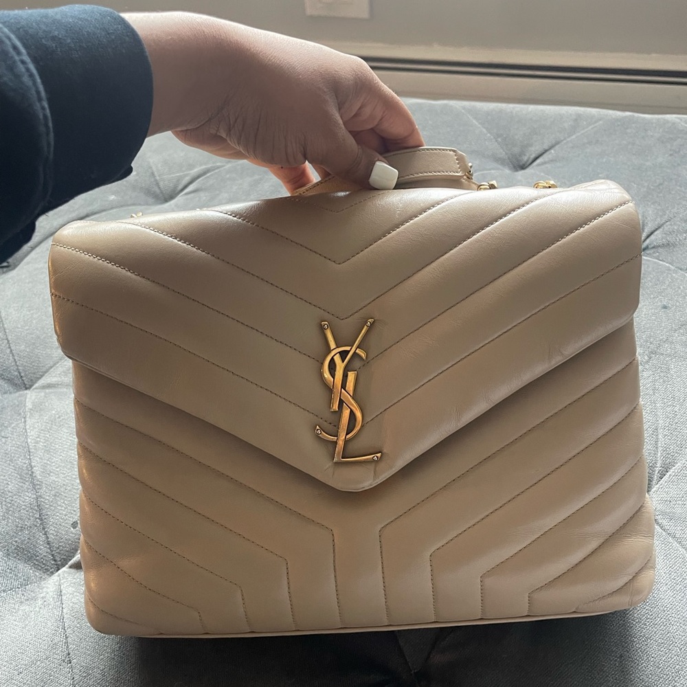 Saint Laurent Medium Loulou Matelassé Leather Shoulder Bag